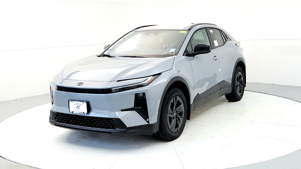 New 2026 Toyota C-HR w/ Cold Weather Package AWD/4WD image 2