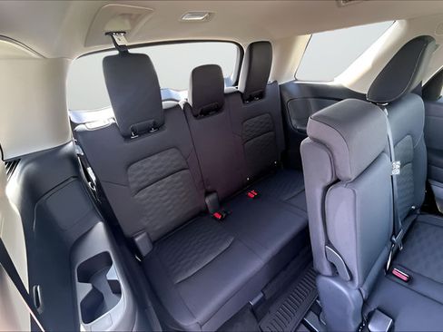 New 2026 Nissan Pathfinder SV FWD image 20