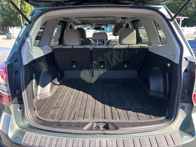 Used 2016 Subaru Forester 2.5i Premium AWD/4WD image 6