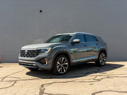New 2025 Volkswagen Atlas Cross Sport SEL Premium R-Line image 1