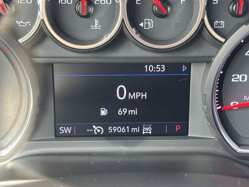Used 2020 Chevrolet Silverado 1500 RST AWD/4WD image 31