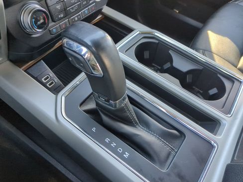 Used 2019 Ford F150 Lariat w/ Equipment Group 502A Luxury image 29