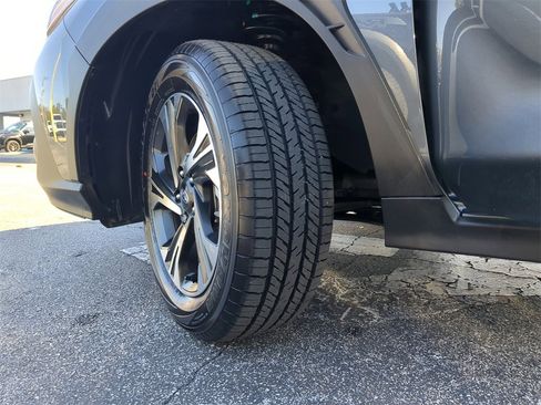 Certified 2024 Subaru Crosstrek 2.0i Premium w/ Crosstrek Mirror Package image 31