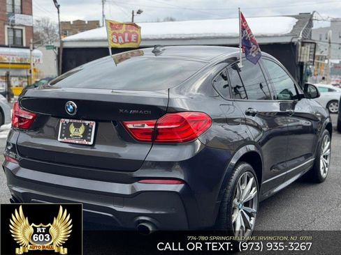 Used 2018 BMW X4 M40i image 5