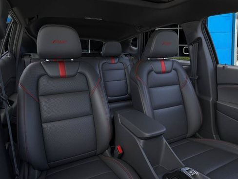 New 2026 Chevrolet Trax RS w/ Sunroof Package FWD image 16