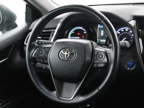 Used 2022 Toyota Camry SE FWD image 14