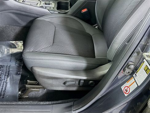Used 2020 Subaru Forester Premium image 25