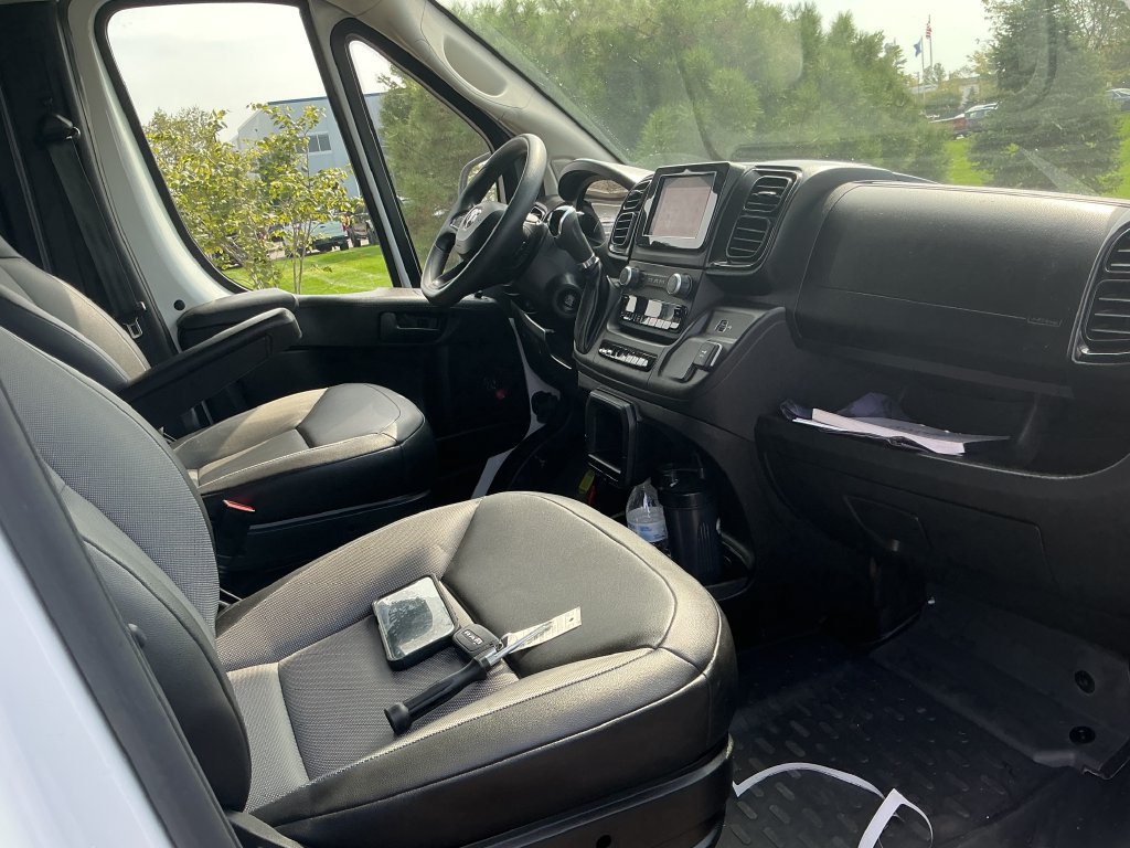 Used 2023 RAM ProMaster 2500 FWD image 6