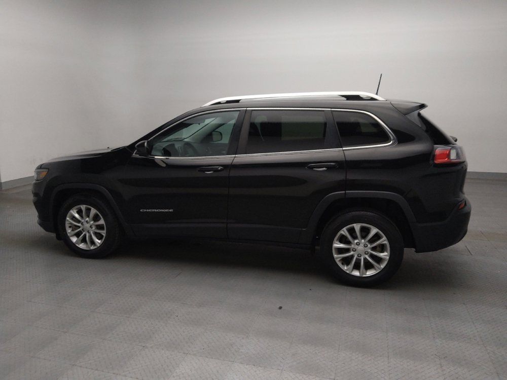 Used 2019 Jeep Cherokee Latitude w/ Popular Appearance Group FWD image 2