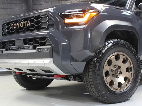 Used 2025 Toyota 4Runner Trailhunter image 4