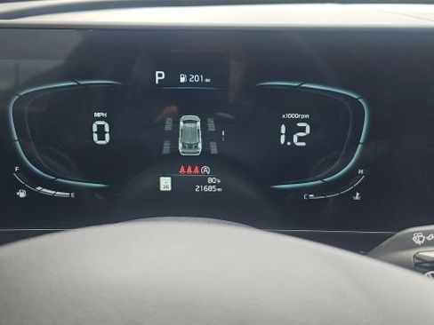 Used 2025 Kia Sportage X-Line AWD/4WD image 12