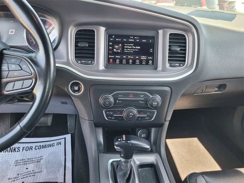 Used 2022 Dodge Charger SXT w/ Leather Interior Group image 18