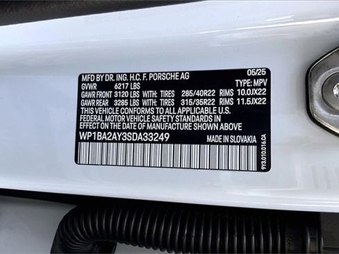 New 2025 Porsche Cayenne Coupe image 42