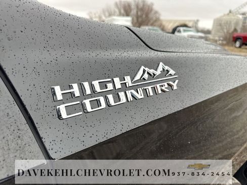 Certified 2024 Chevrolet Suburban High Country image 41