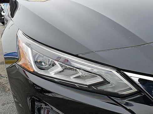 Certified 2022 Nissan Altima 2.5 SV w/ SV Premium Package image 9