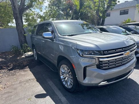 Used 2023 Chevrolet Tahoe Premier image 3