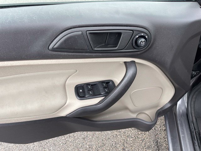 Used 2017 Ford Fiesta SE FWD image 18