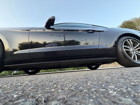 Used 2016 Ford Mustang Premium RWD image 26