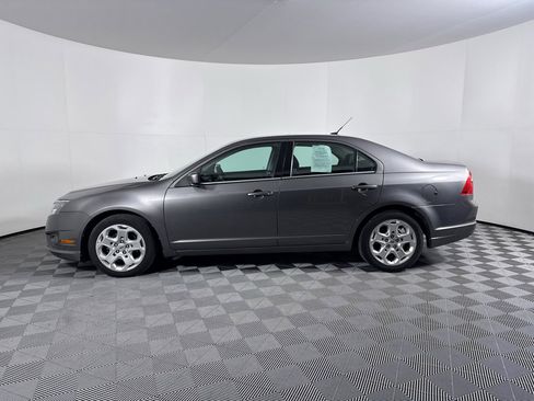 Used 2010 Ford Fusion SE image 11
