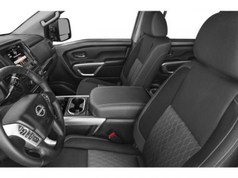 Used 2024 Nissan Titan SV w/ SV Convenience Package image 12
