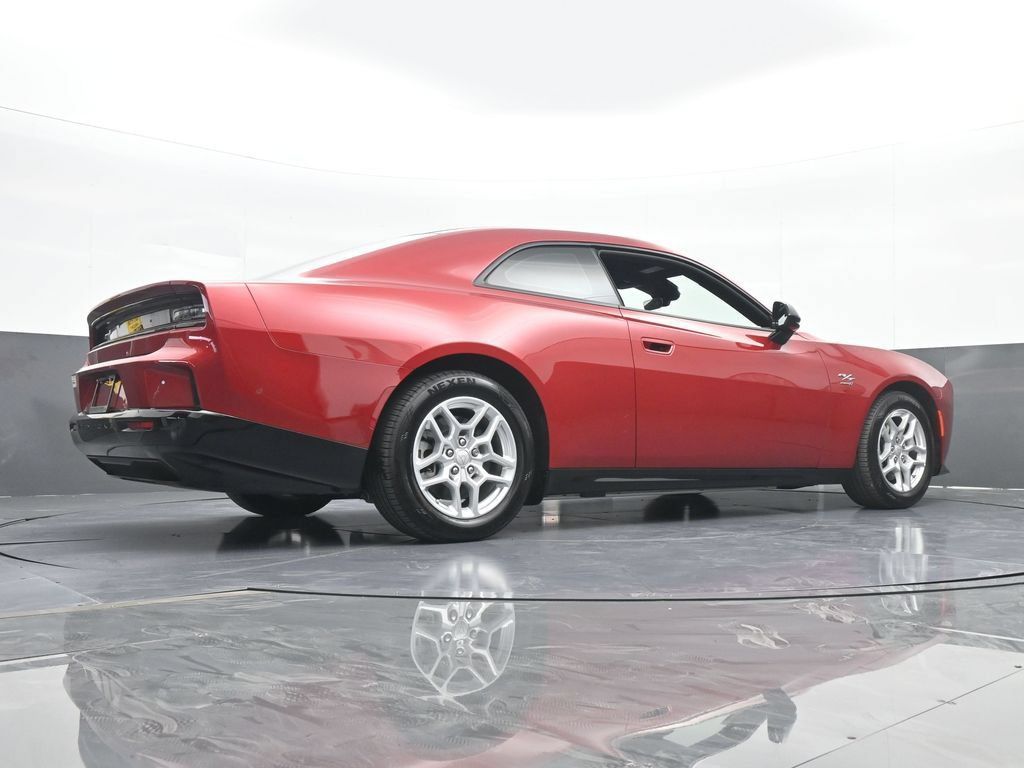 Used 2025 Dodge Charger Daytona R/T w/ Sun & Sound Package AWD/4WD image 61