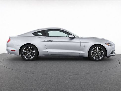 Used 2015 Ford Mustang Coupe w/ Equipment Group 051A RWD image 7