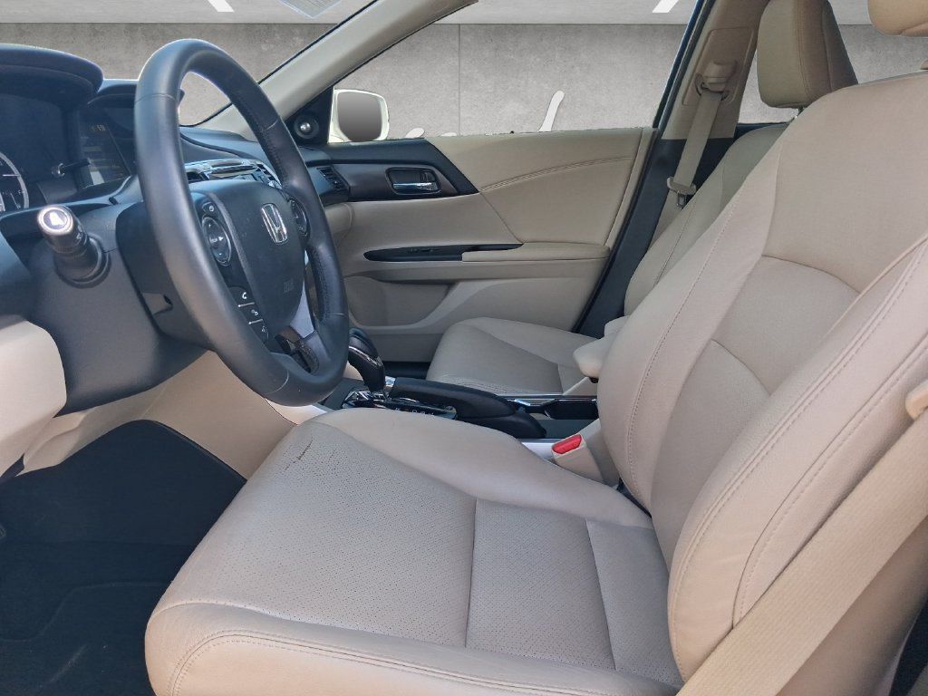 Used 2015 Honda Accord EX-L image 19