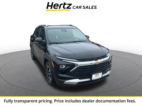 Used 2025 Chevrolet TrailBlazer LT FWD image 1