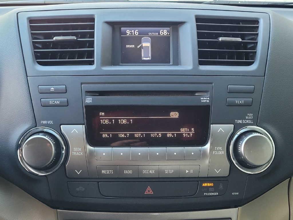 Used 2012 Toyota Highlander SE FWD image 15