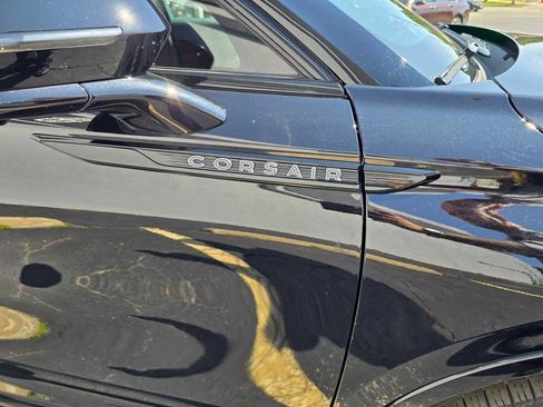 Used 2025 Lincoln Corsair Reserve w/ Equipment Group 202A image 7