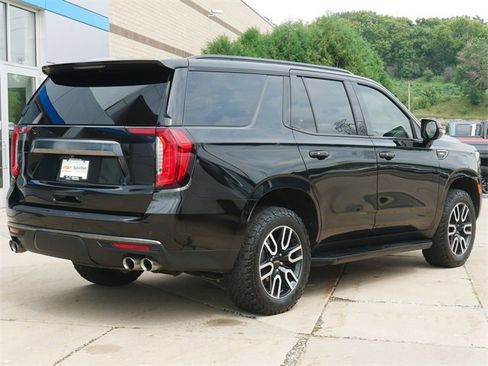 Used 2022 GMC Yukon AT4 image 7