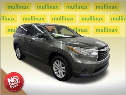 Used 2015 Toyota Highlander LE