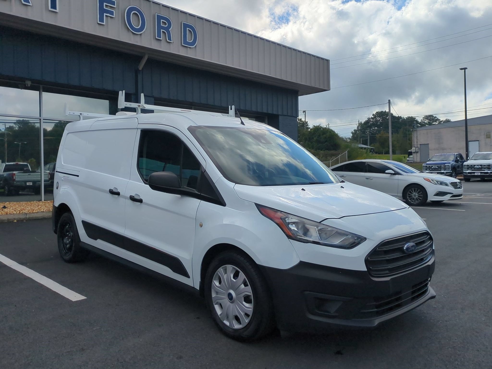 Certified 2022 Ford Transit Connect XL w/ CNG/LPG Engine Prep Package FWD image 3