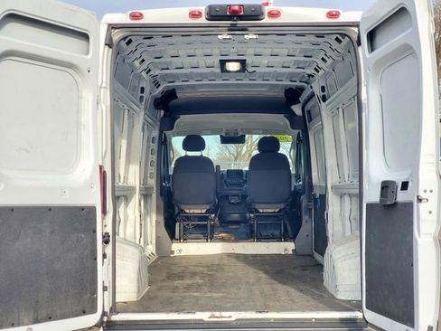 Used 2023 RAM ProMaster 2500 image 24