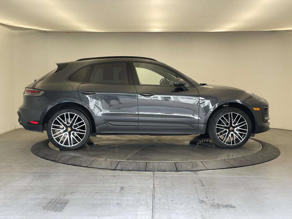 Certified 2023 Porsche Panamera 4 AWD/4WD image 54