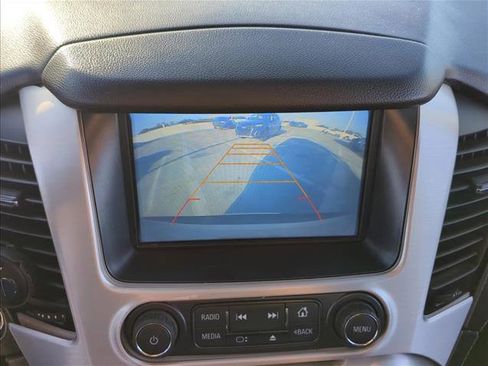 Used 2017 GMC Yukon SLT w/ Open Road Package image 20