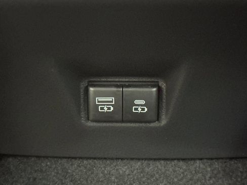 New 2026 Toyota Camry XLE FWD image 14