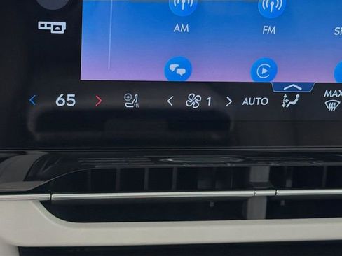 New 2026 Lincoln Nautilus Premier w/ Equipment Group 102A image 21