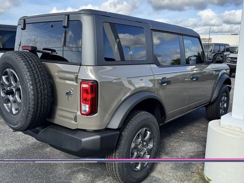 New 2026 Ford Bronco Big Bend AWD/4WD image 2