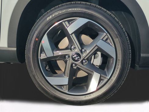 New 2026 Hyundai Venue SEL image 11