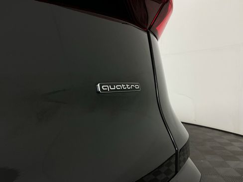 Used 2025 Audi Q5 Premium Plus w/ Premium Plus image 7