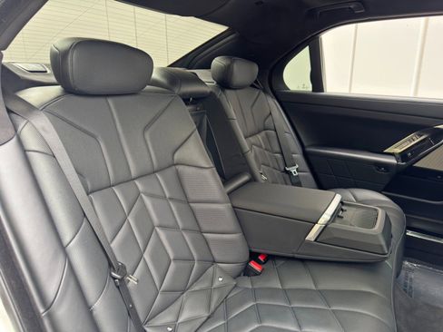 Used 2023 BMW 740i w/ Parking Assistance Package RWD image 49