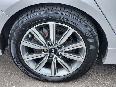 Used 2020 Kia Optima EX image 12