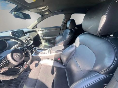 Used 2020 Kia Stinger GT RWD image 11
