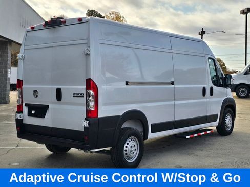 Used 2025 RAM ProMaster 2500 w/ Convenience Group image 5