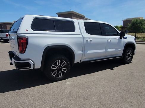 Used 2023 GMC Sierra 1500 AT4 w/ Technology Package AWD/4WD image 6