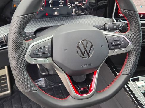 New 2026 Volkswagen GTI SE FWD image 11