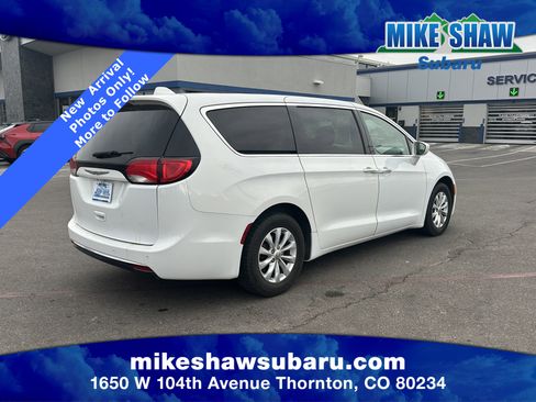 Used 2019 Chrysler Pacifica Touring Plus image 20