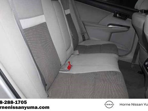 Used 2012 Toyota Camry XLE w/ Convenience Pkg image 7