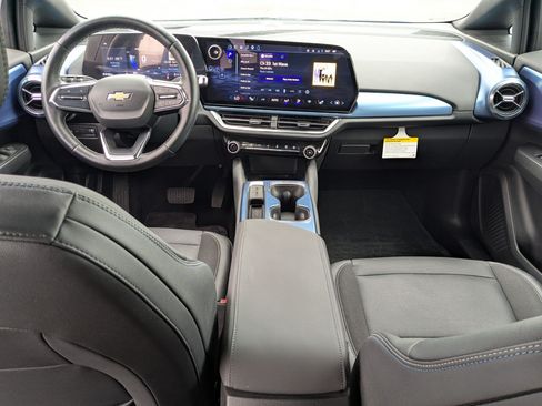 Used 2024 Chevrolet Equinox EV LT AWD/4WD image 30